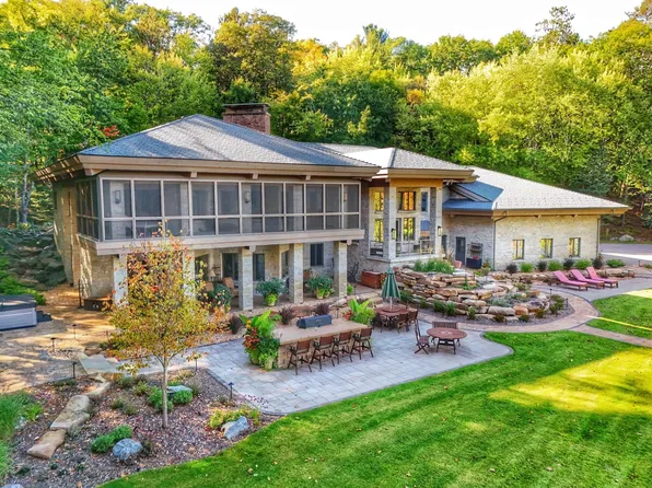 1612 McKinley Blvd, Eagle River, WI 54521