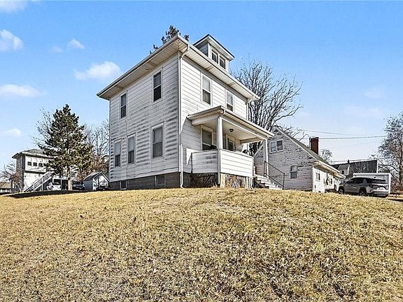 2nd image of 421 W Cooper St