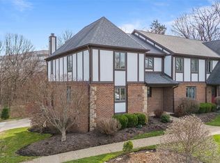 1608 Stone Mansion Dr, Sewickley, PA