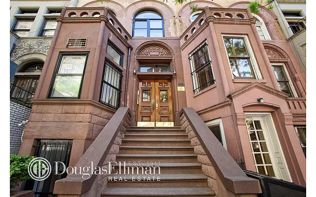Sold by Douglas Elliman | media 7