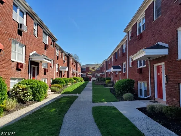 476 Joralemon St #D6, Belleville Twp., NJ 07109