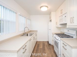 160 Walker Way, Vista, CA 92083