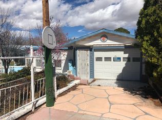 1319 Cordova Ave NW, Albuquerque, NM 87107