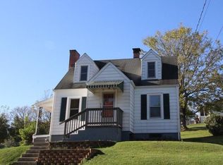2104 Poplar St, Staunton, VA 24401
