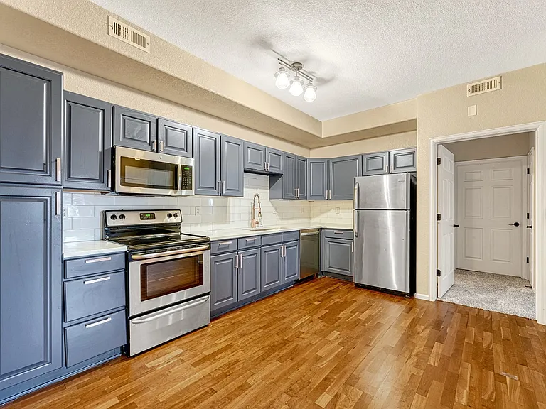 7170 S Wenatchee Way #E — Photo 5