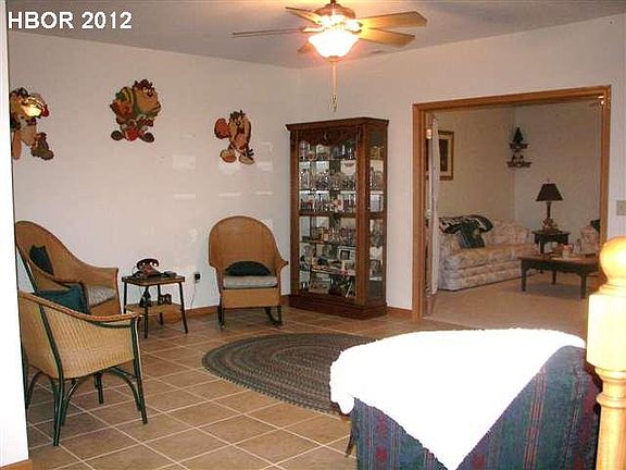 3rd image of 2820 Torrey Pines Dr