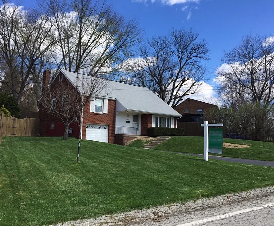 933 Garden City Dr photo 1
