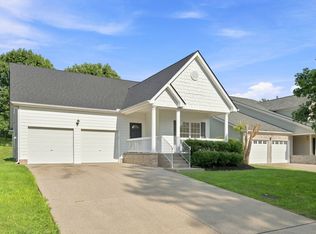 1026 Dunrobin Dr, Franklin, TN 37067