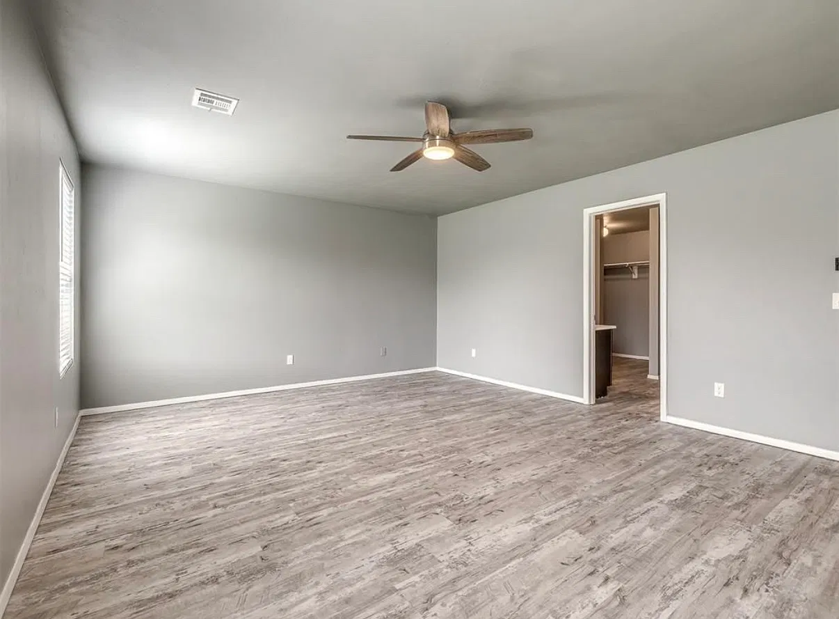 4 bed, 1723 sqft, $2,180 — Photo 4