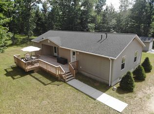 575 14 Mile Rd, Marion, MI 49665