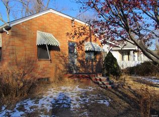 2716 Viewland St, Alton, IL 62002