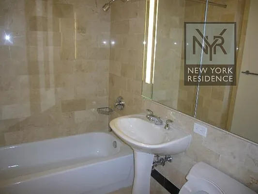 Rented by New York Residence | media 63