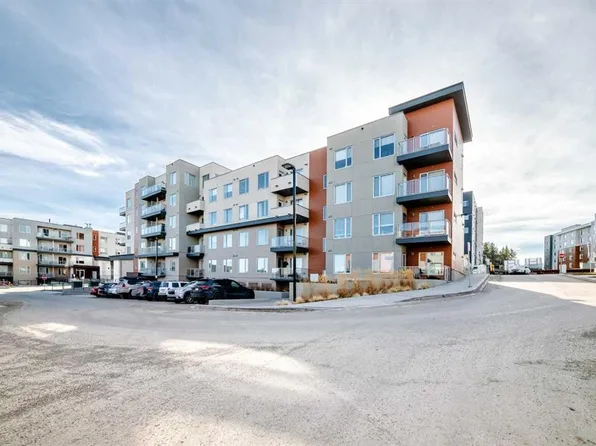 71 N Shawnee Cmn SW #108, Calgary, AB T2Y 0R2
