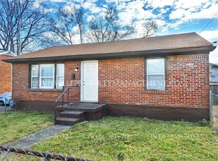 675 Curry Ct, Louisville, KY 40211