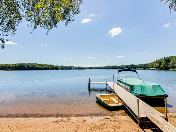 7851 50th St N, Lake Elmo, MN 55042