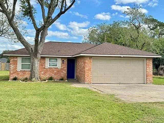 108 Draeger Dr