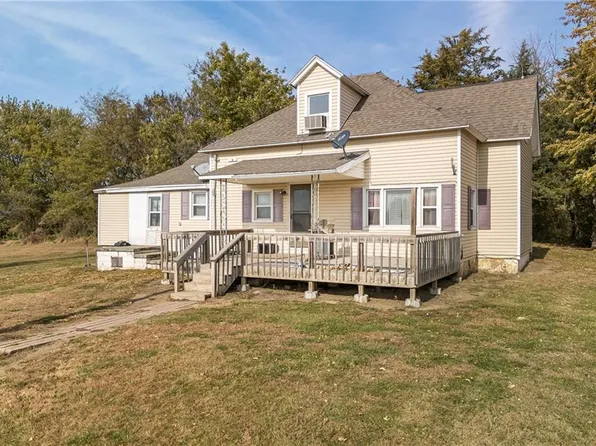 14040 Ember Rd, Craig, MO 64437