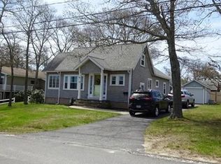 54 Jefferson Shores Rd, Buzzards Bay, MA 02532
