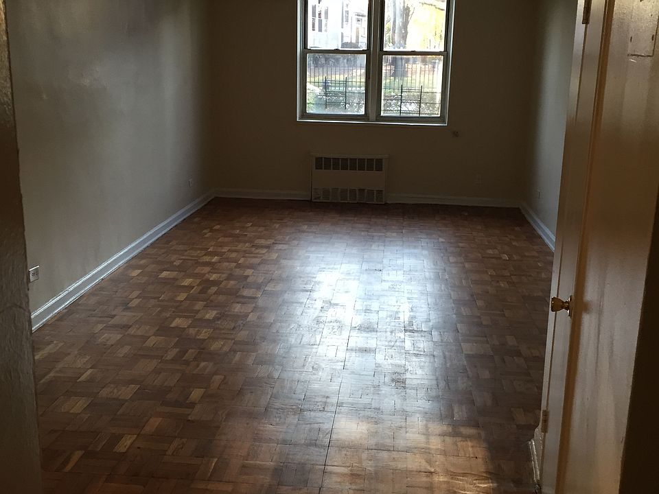 1st image of 4011 Kings Hwy APT 4E