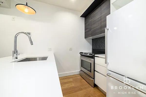 Rented by Brooklyn High Rise LLC | media 24