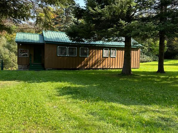 407 Panther Ln, Ellenburg Center, NY 12934