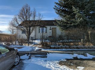 616 Shoshone Ave, Hemingford, NE 69348