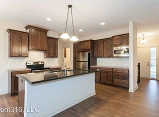 604 W Edgemont Ct, Andover, KS 67002