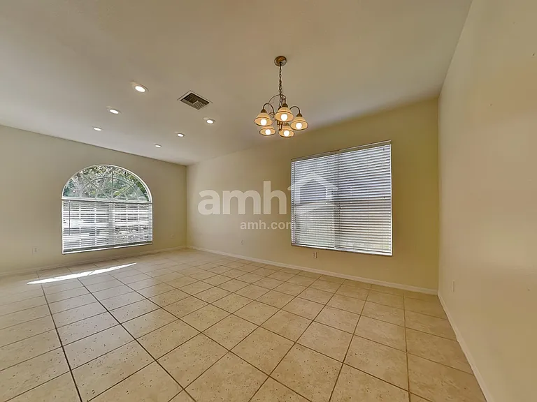 4553 Marchmont Blvd — Photo 8