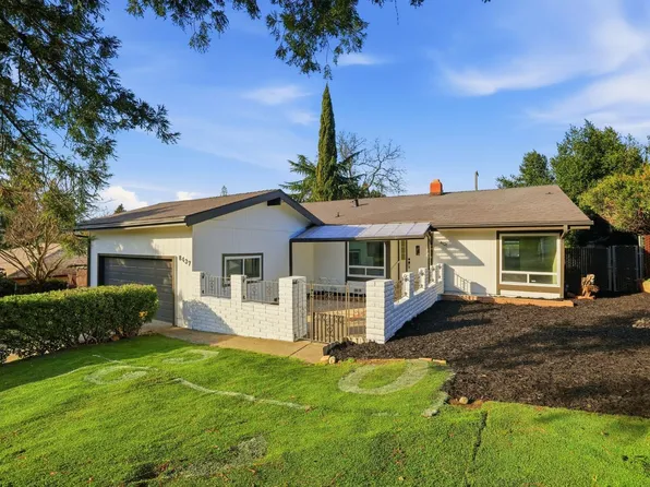 8437 Hidden Valley Cir, Fair Oaks, CA 95628