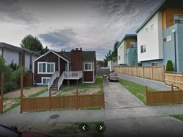 9721 Woodlawn Ave N, Seattle, WA 98103