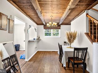 101 Laureba Ave, Stratford, NJ 08084