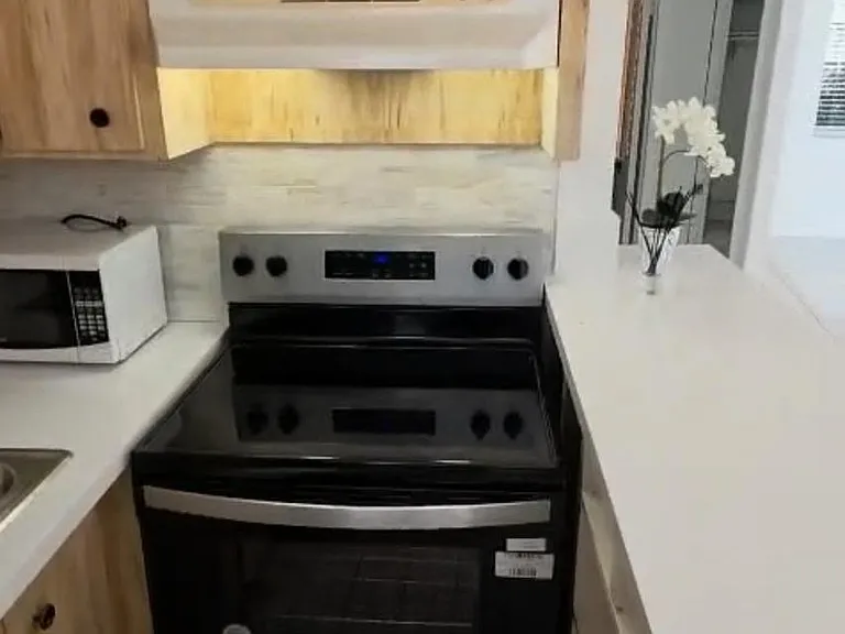 New kitchen electric stove with oven
