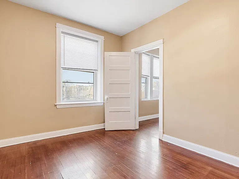 4035 W Armitage Ave #2F — Photo 9