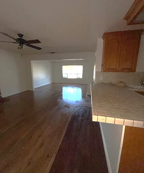 1170 Dawson Dr — Photo 7
