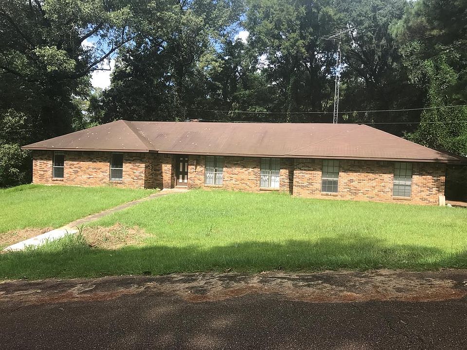 1st image of 1101 Beechwood Dr
