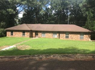 1101 Beechwood Dr, Port Gibson, MS 39150