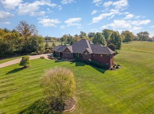 8101 Kara Ln, Hebron, KY 41048