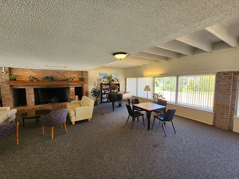 2132 Pauline Blvd #107 — Photo 11