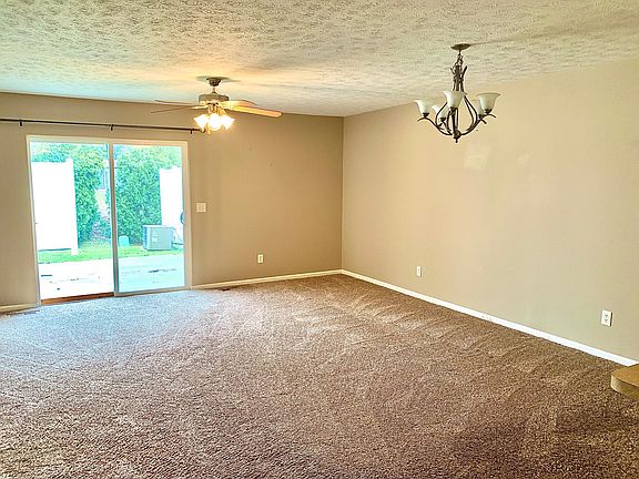 5th image of 6467 Forest Park Dr