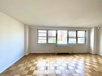 Rented by Addison Property Group