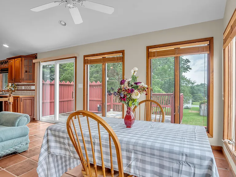 1301 Colonial Club Dr #C — Photo 6