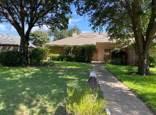 137 Oakbrook Dr, Coppell, TX 75019