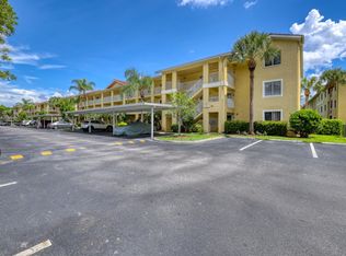 8271 Key Royal Cir, Naples, FL 34119