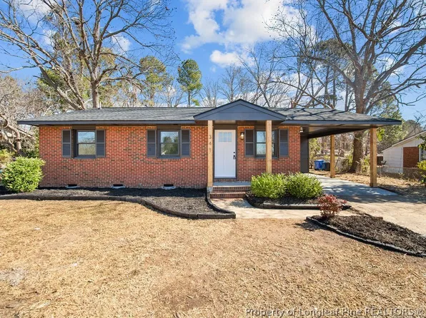 341 Lynhurst Dr, Fayetteville, NC 28314