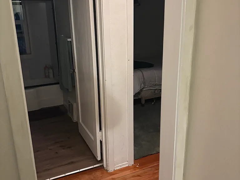1408 S Regal St — Photo 23