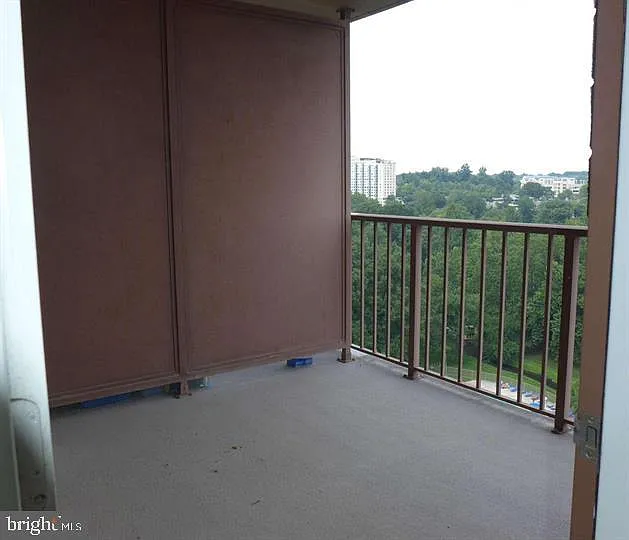 10101 Grosvenor Pl #1212 — Photo 21