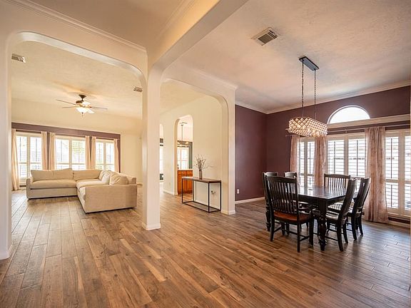 5th image of 2354 Windy Cove Ct