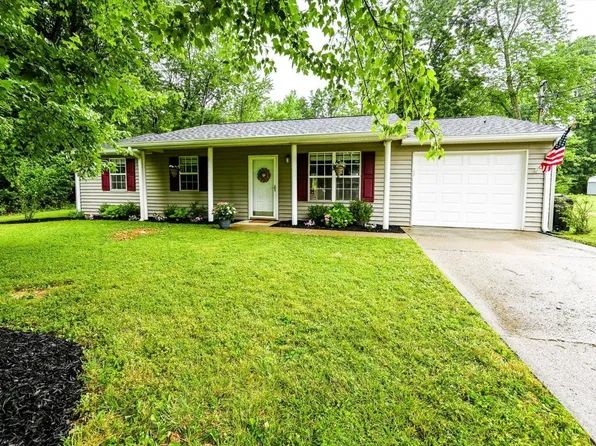 4006 Youngman Dr, Cincinnati, OH 45245