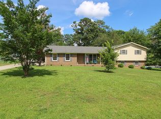 29 Montre Cir SE, Silver Creek, GA