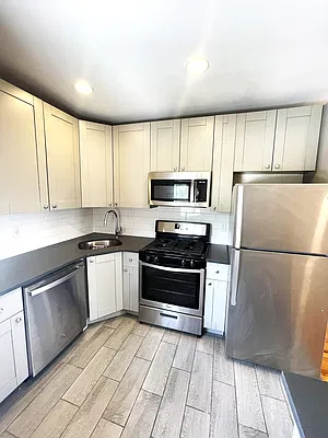 Rented by Brooklyn Real Inc | media 1